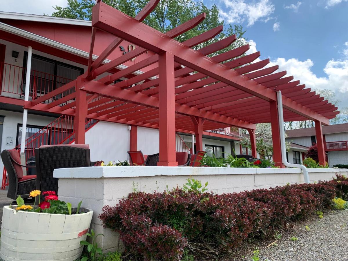Vinehurst Inn & Suites Hammondsport Eksteriør bilde