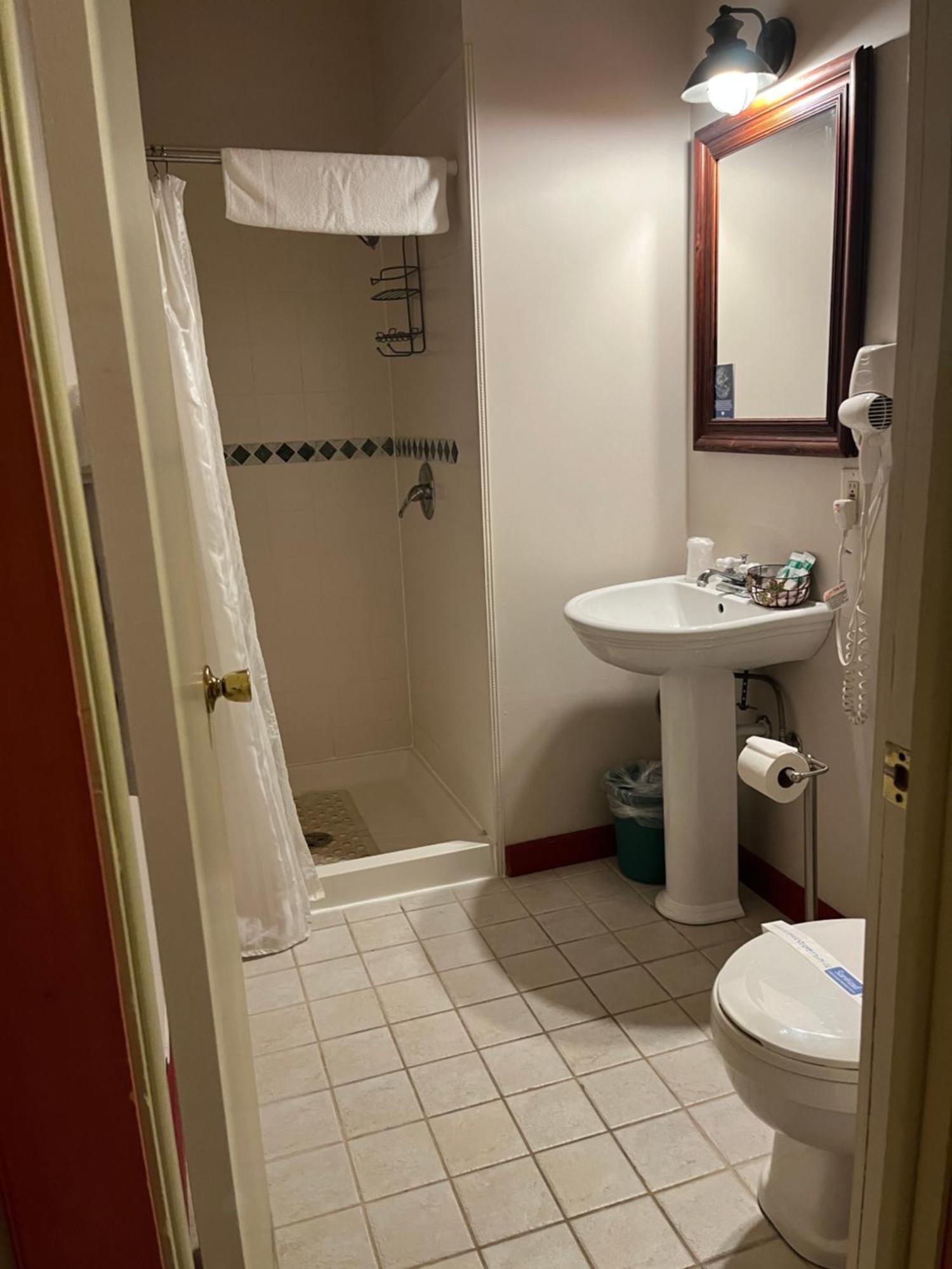 Vinehurst Inn & Suites Hammondsport Eksteriør bilde