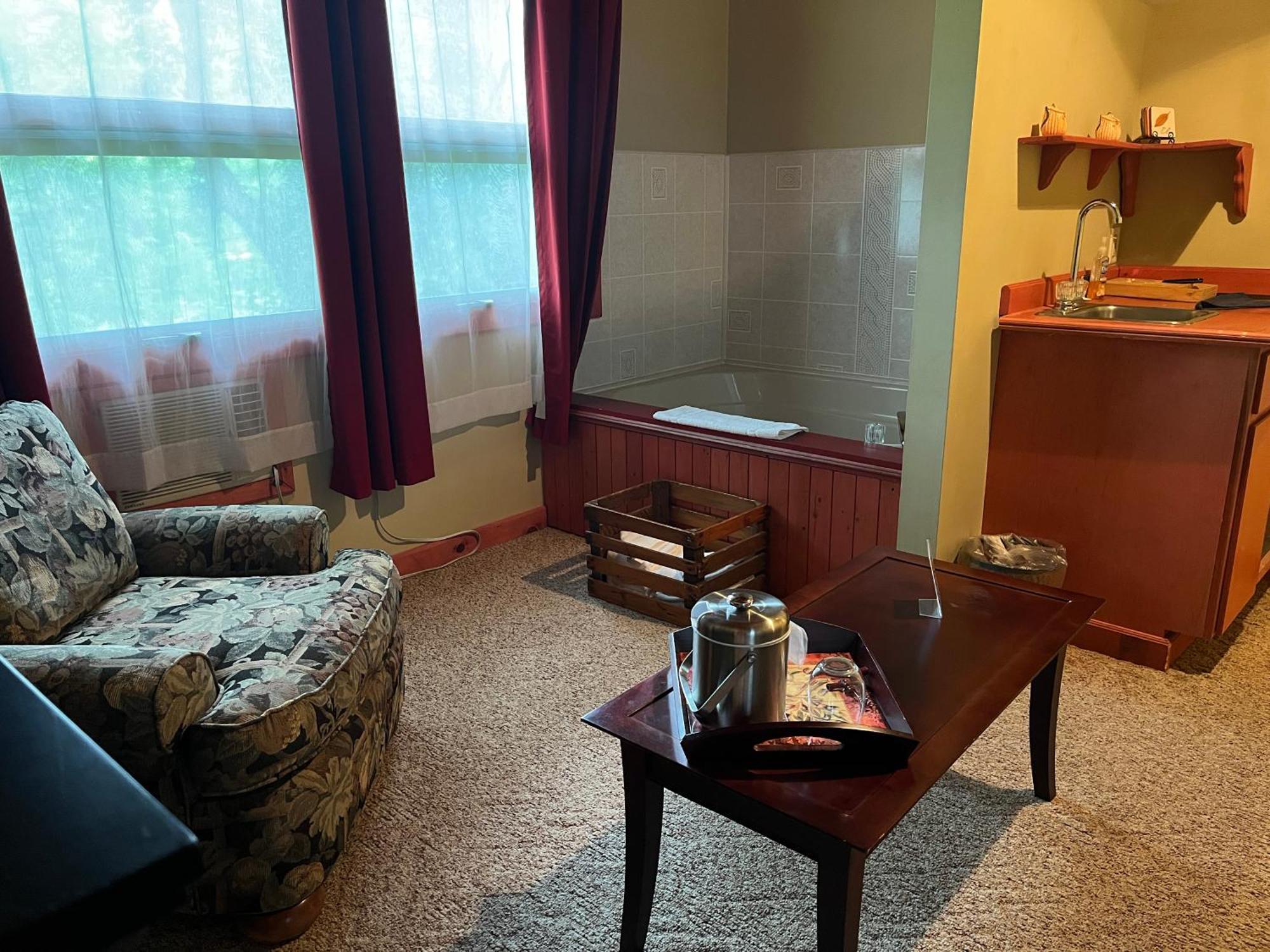 Vinehurst Inn & Suites Hammondsport Eksteriør bilde